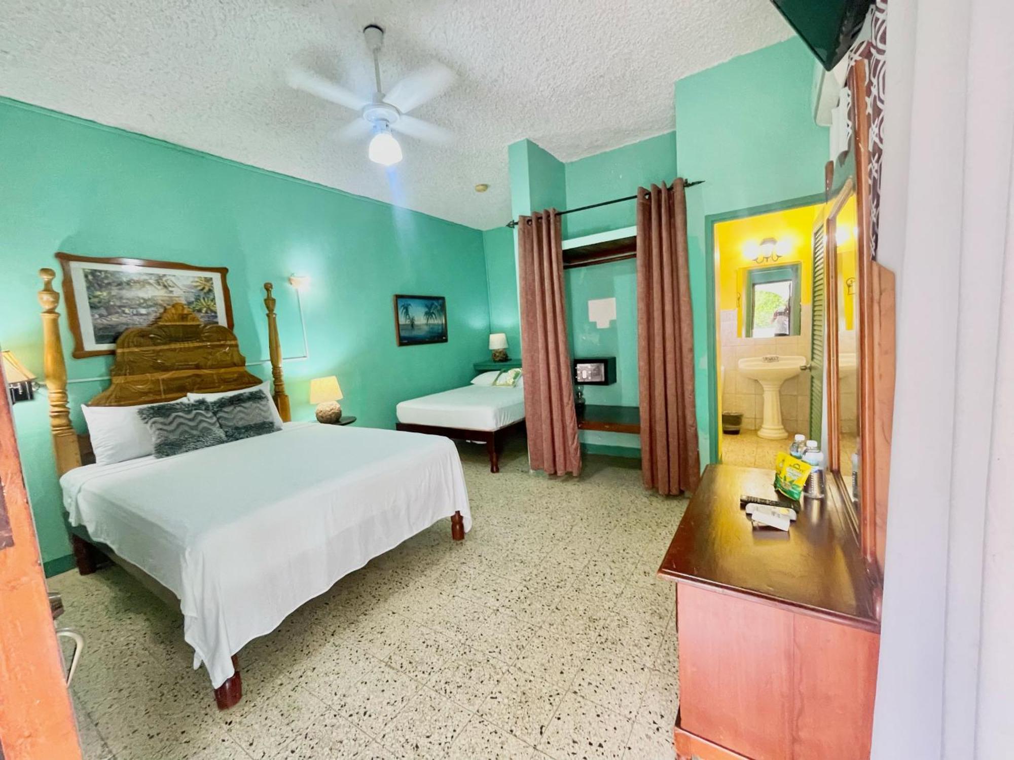 Summerset Residence Negril Bagian luar foto